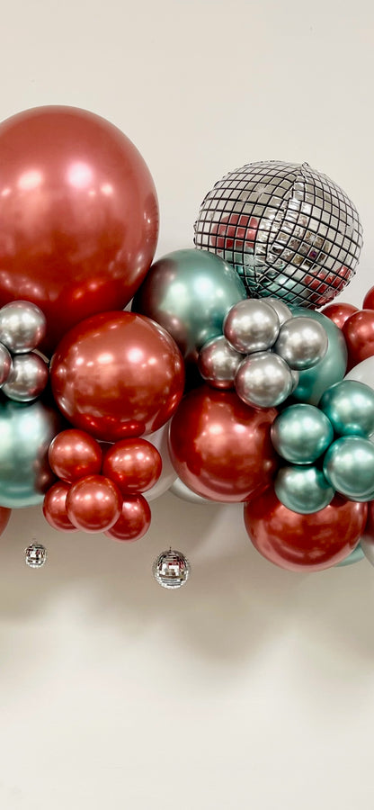 Shiny & Chrome - Grab & Go Balloon Garland